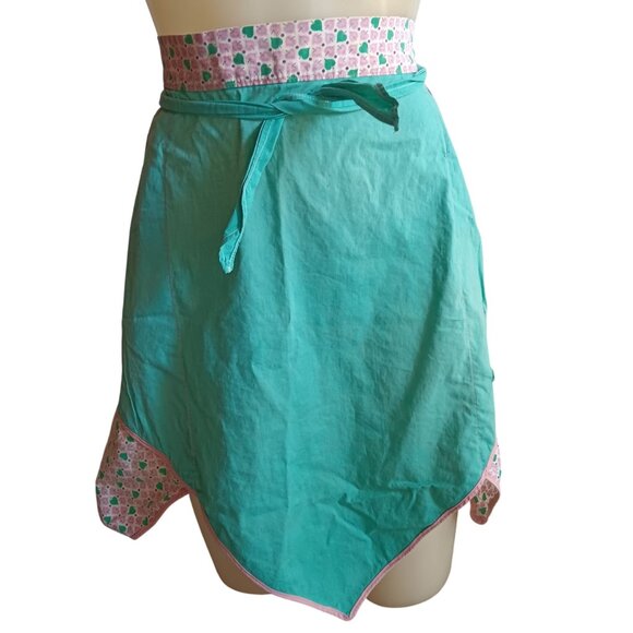 Vintage 1950's Handmade Half Apron Heart Print Teal Pink & Green Kitchenwear - Picture 1 of 6